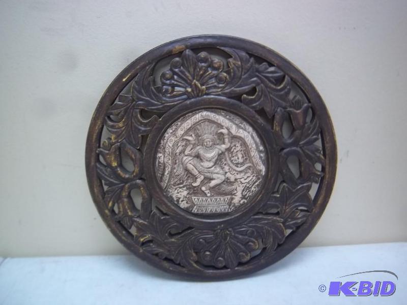 Round Tribal Decorative Piece&nbsp...