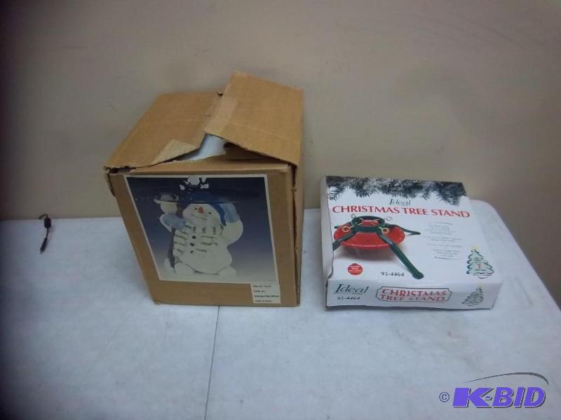 Small Snowman Table And Tree Stand...