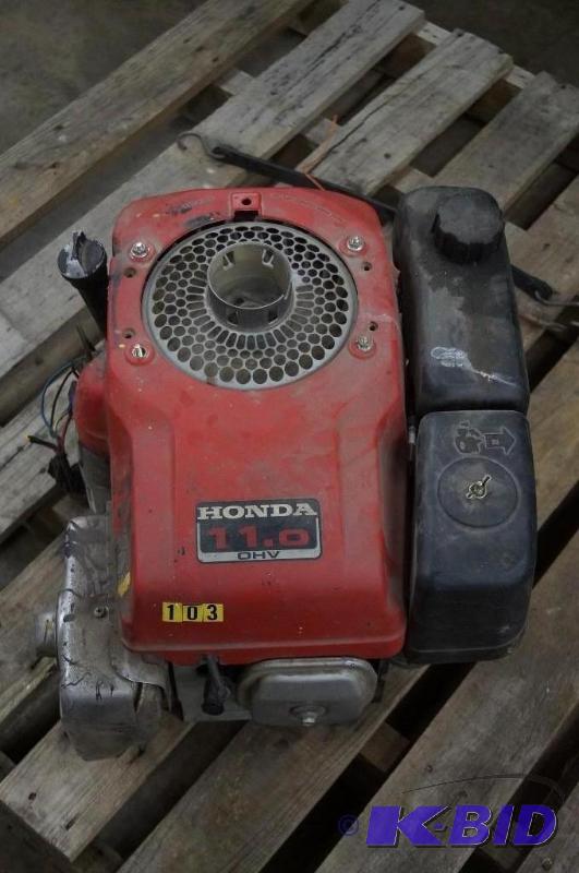 lot 6 image: Honda motor