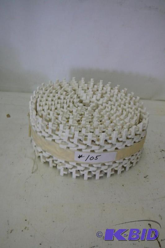 lot 105 image: Chain white 4-34&quotw x&nbsp10f...