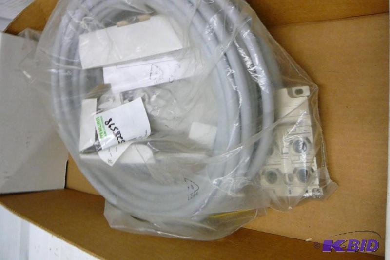 lot 120 image: Murr cable 27483 MVP12&nbspblack N...