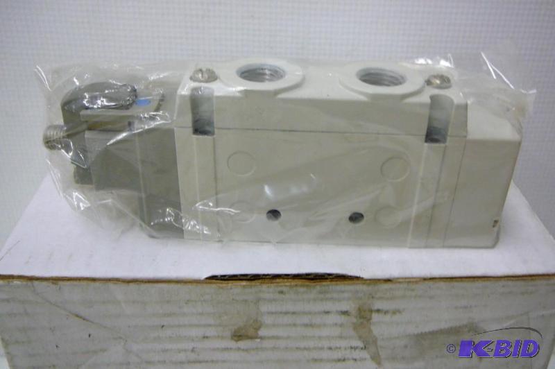 lot 122 image: SMC SY9120-5 WOZ-02T14 17 count NE...