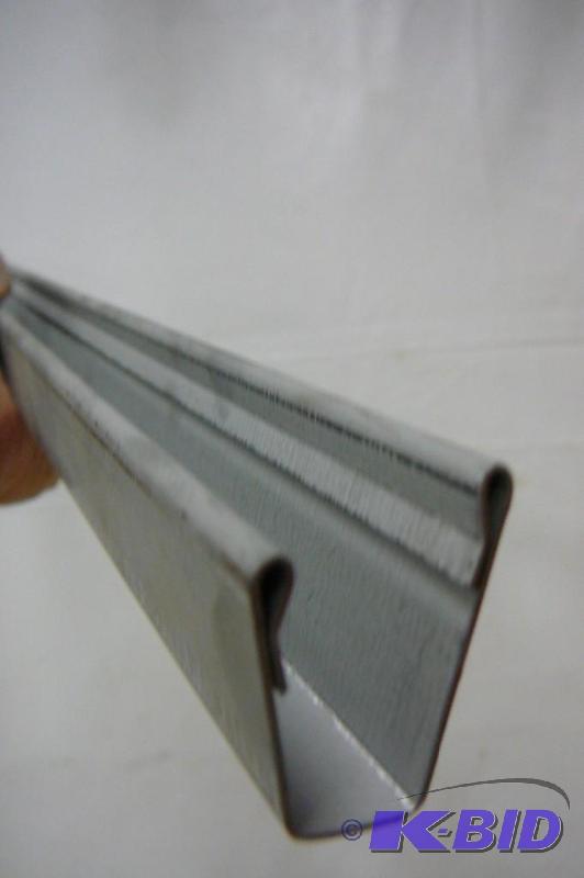lot 199 image: Galvanized U shape 36&quot x 1&quo...