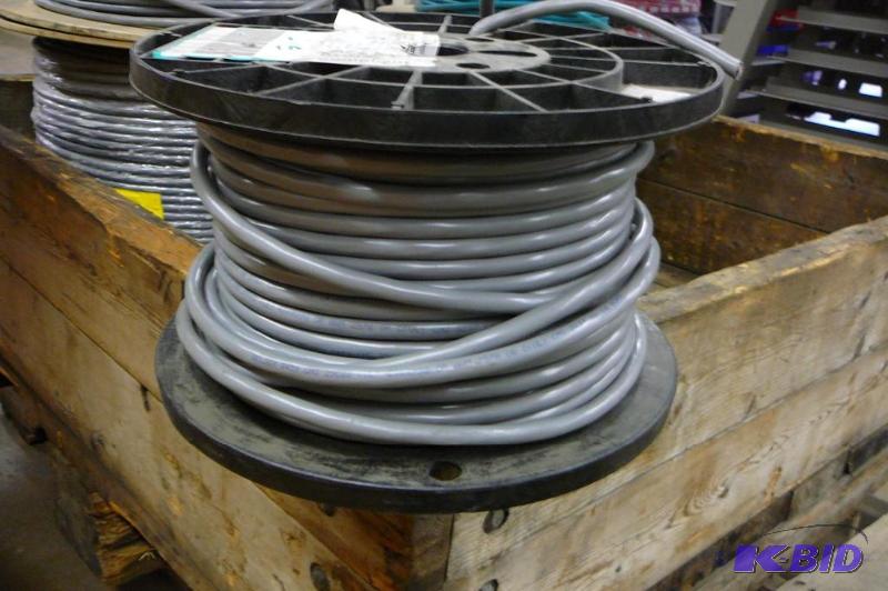 lot 215 image: Belden wire 8459 CMG 25C22 200FT Ne...