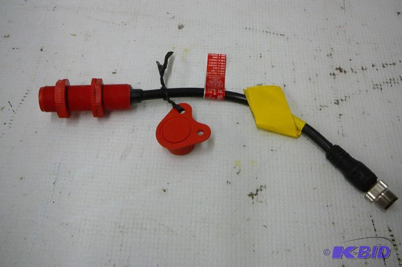 lot 54 image: Allen - Bradley &nbspB-440N-Z21516...