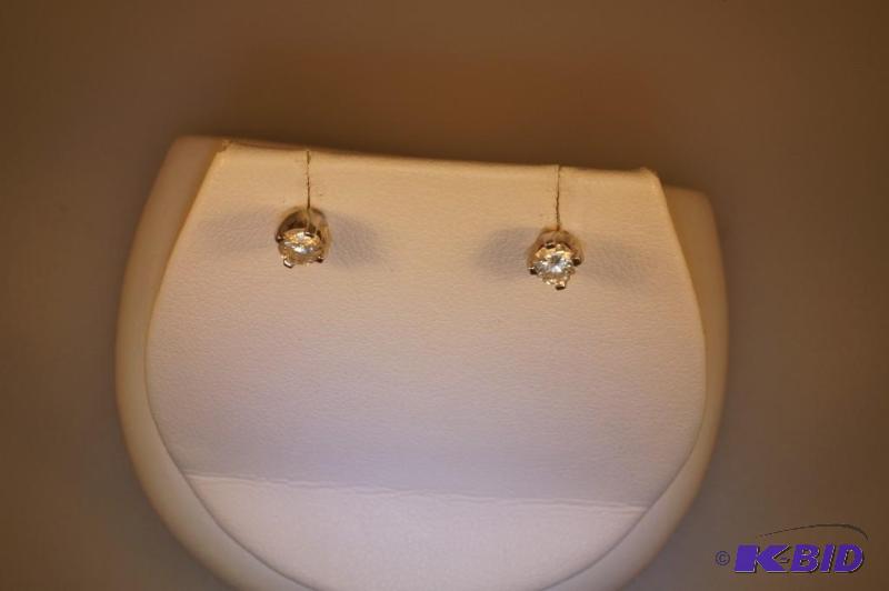 14 Karat White Gold 58 Carat TW Diamond Earrings J11