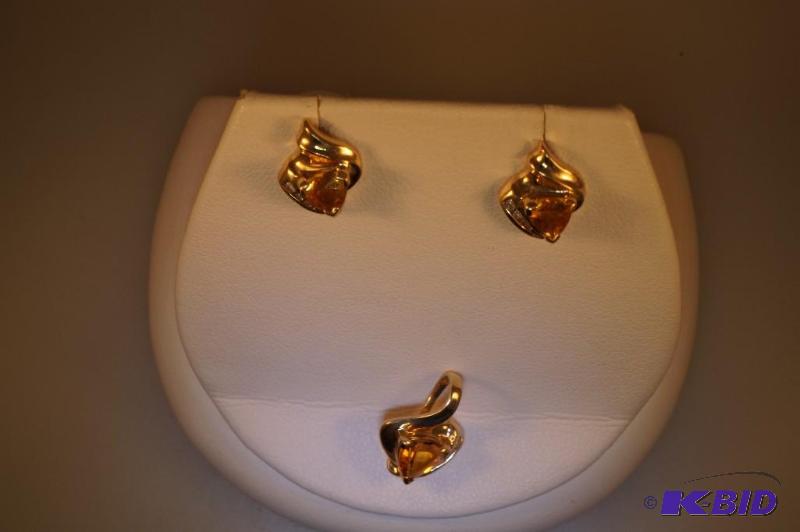 14 Karat Gold Matching Citrine & Diamond Pendant and Earrings Set
