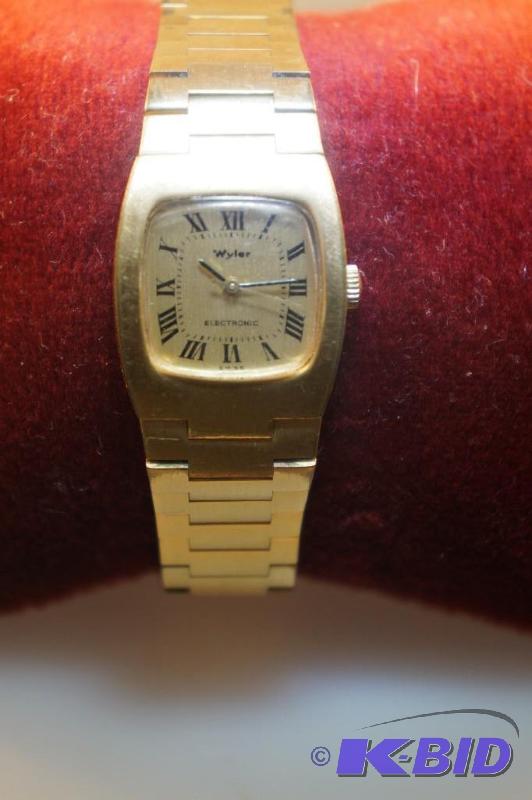 Wyler Womens Wrist Watch