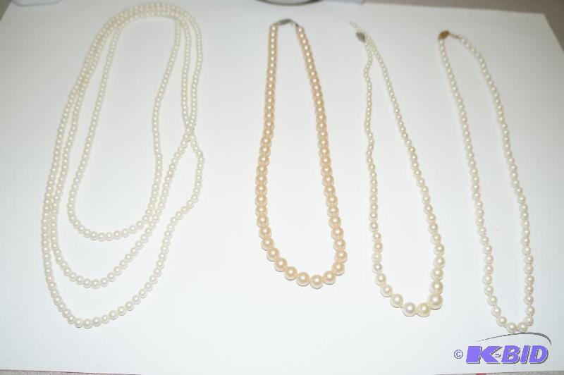 4 Strands Imitation Pearl Necklaces - Various Lengths