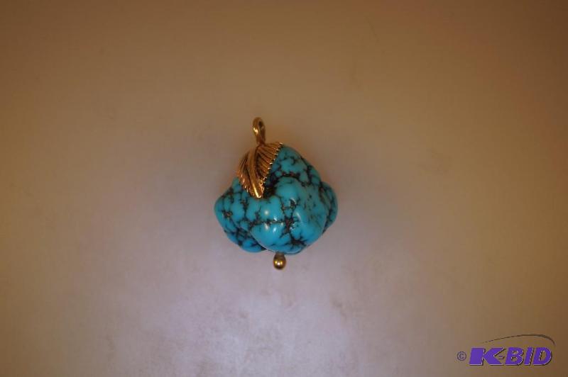 14 Karat Gold Turquoise Pendant
