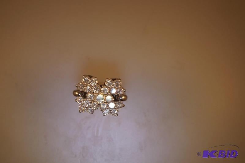 10 and 14 Karat White Gold 8.0 Grams 23 Diamond Ring 2 12 Carat Total