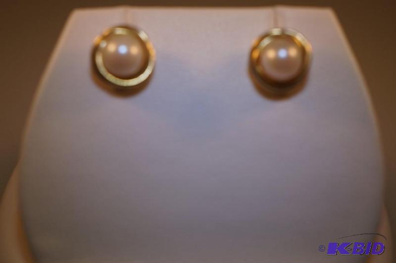 14 Karat Gold 6 12 mm Cultured Pearl Earrings