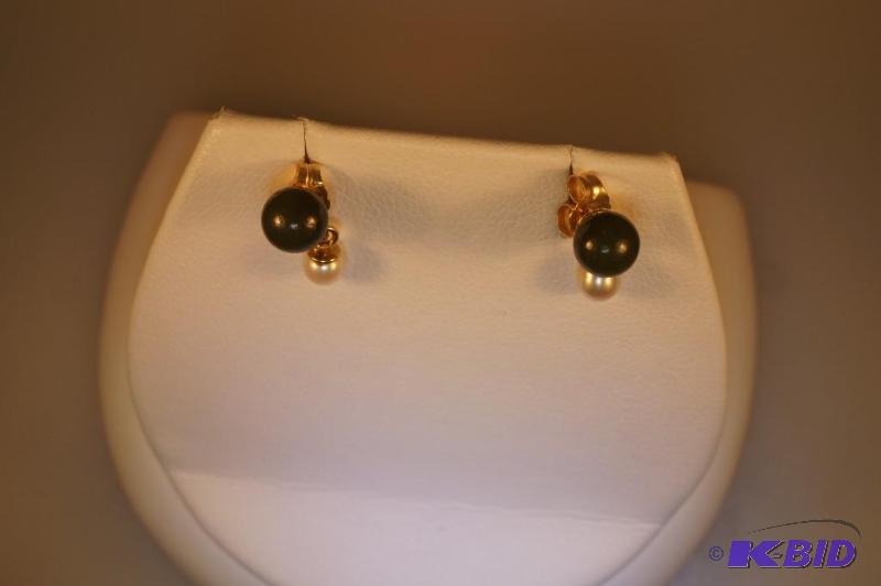 14 Karat Gold Jade and Cultured Pearl Earrings