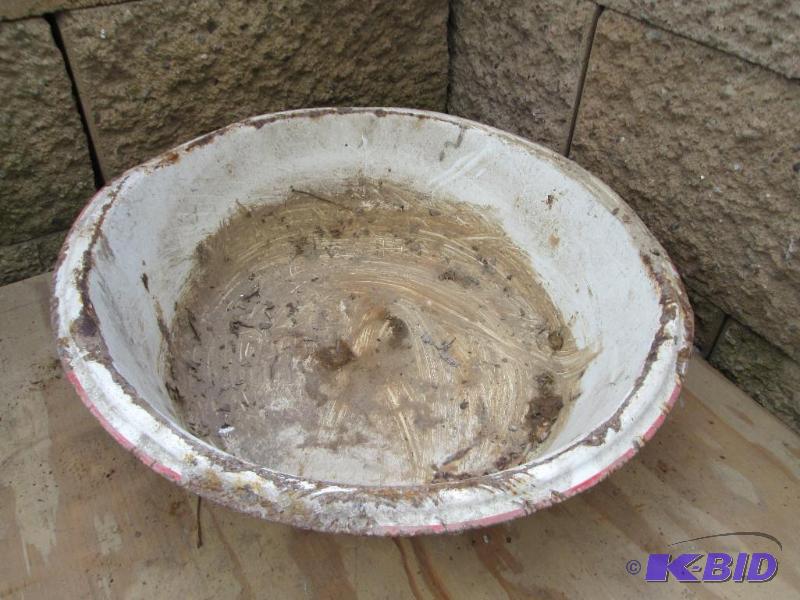 White metal bowl 2J...