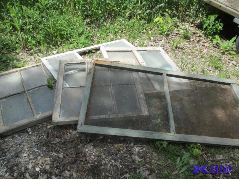 Lot of antique screen and glass doo...