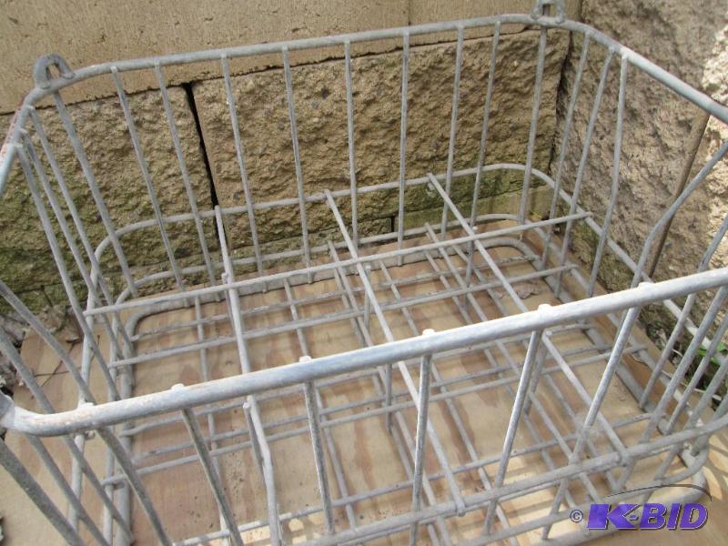 Collector metal milk crate 1g...