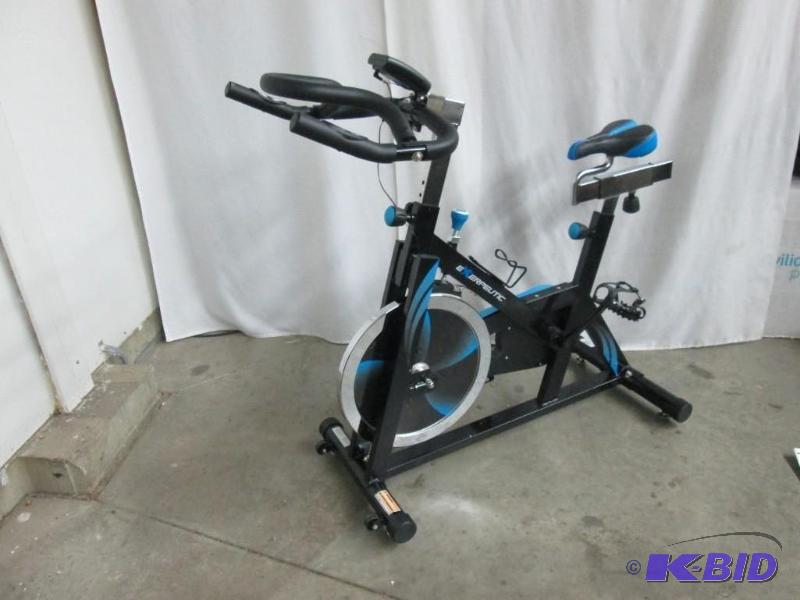 Exerpeutic LX7 Training Cycle