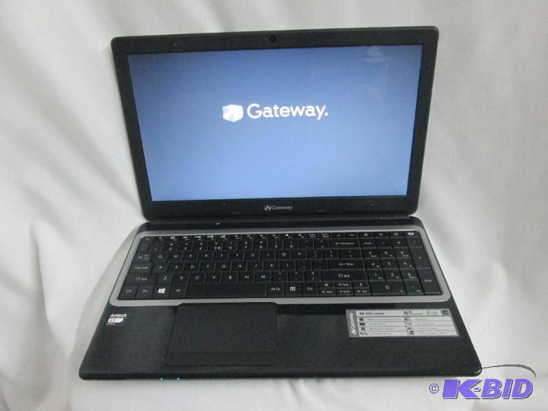 Gateway 15.6 4GB Windows 8 Laptop