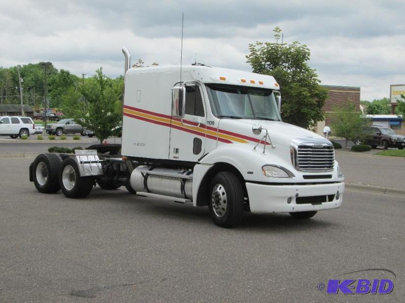 2008 Freightliner CL120