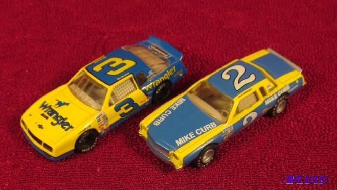 lot 11 image: Lot of 2 Dale Earnhardt Sr 164 scale NASCAR adult collectable die cast replicas.