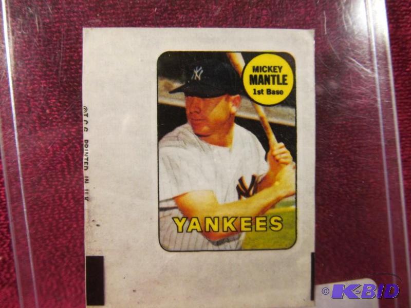 lot 41 image: 1969 Topps Decal Mickey Mantle