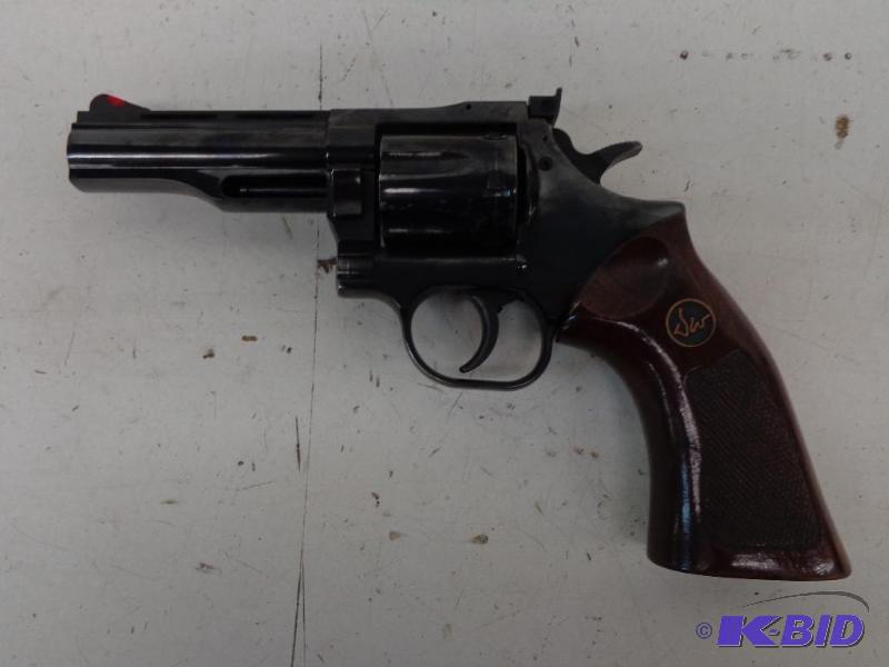 lot 11 image: Dan Wesson Arms 357 Magnum CTG, Made in Monso...
