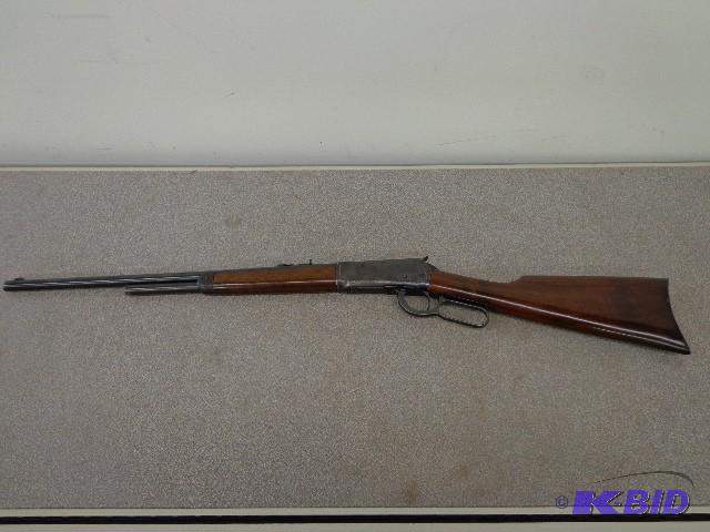 lot 9 image: Winchester Model 1894, Lever action, Made by ...