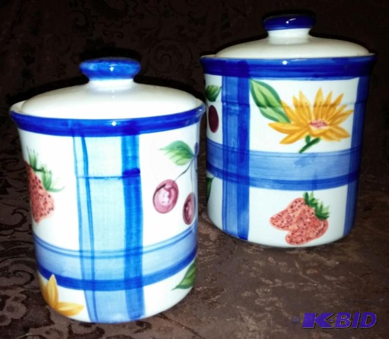 lot 123 image: Set of Crockery Canisters, no chips...