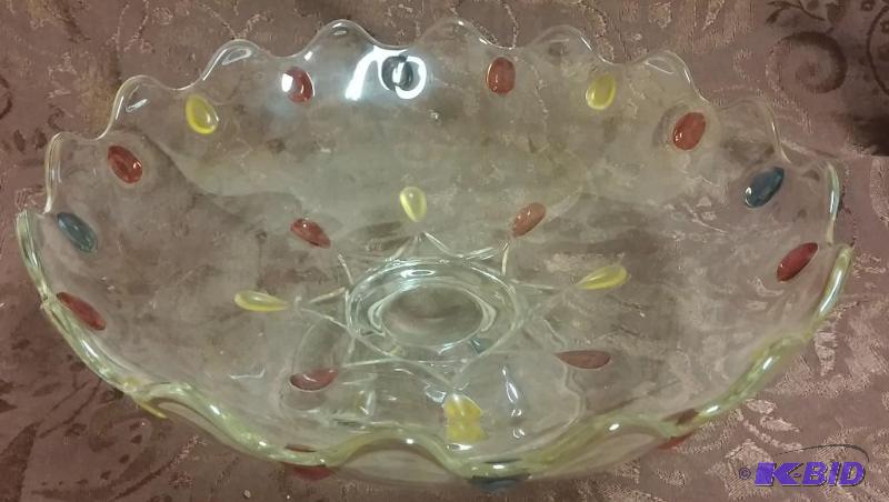 lot 31 image: Vintage glass footed serving bowl w...