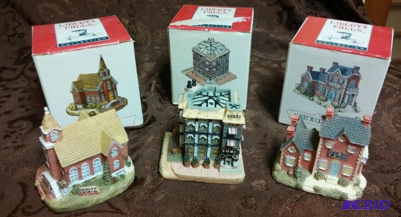 lot 52 image: Lot of 3 1994 Liberty Fall Collecta...