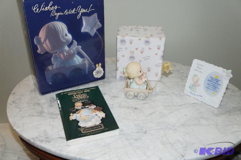 lot 100 image: Wishes Begin With You Collectors Club 1999 Figurine, Picture Frame & Greenbook