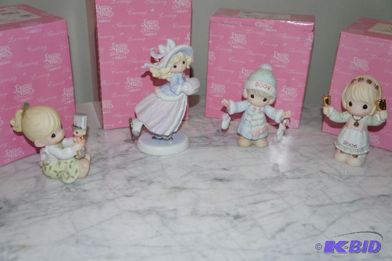 lot 116 image: Lot of 4 Precious Moments Figurines