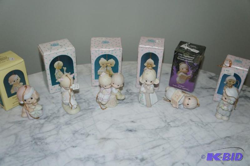 lot 122 image: Lot of 6 Precious Moments Ornaments
