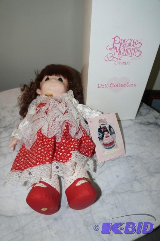 lot 18 image: Rachel 1993 Precious Moments Doll with Original Box