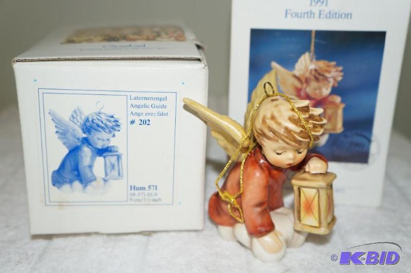 lot 215 image: Angelic Guide 1988 M.I. Hummel Ornament Figurine