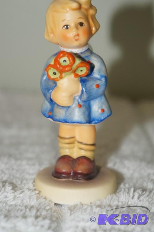 lot 235 image: Girl and Nosegay M.I. Hummel Figurine