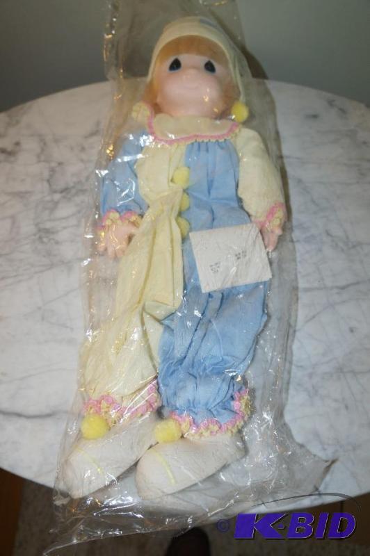 lot 24 image: Blue Pajama Bag Precious Moments Doll