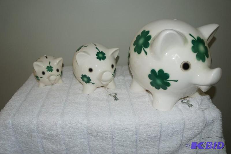 lot 252 image: Set of 3 Porcelain Moneyboxs (Piggy Banks) by Goebel - 2 in Original Boxes
