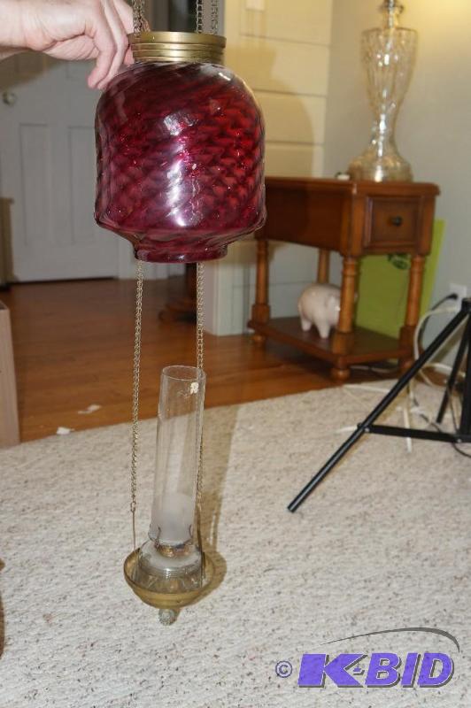 lot 280 image: Antique Hanging Kerosene Lamp w Handmade Cranberry Globe w Chain & Pulley System