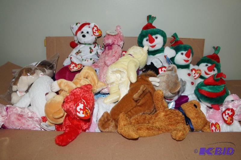 lot 287 image: Lot of Ty Beanie Babies
