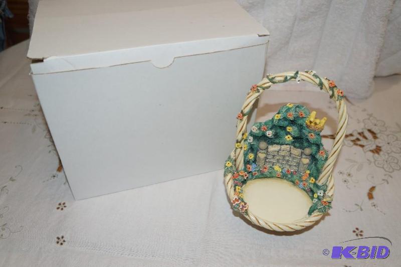 lot 296 image: Celestial Harmony by Goebel with Original Box