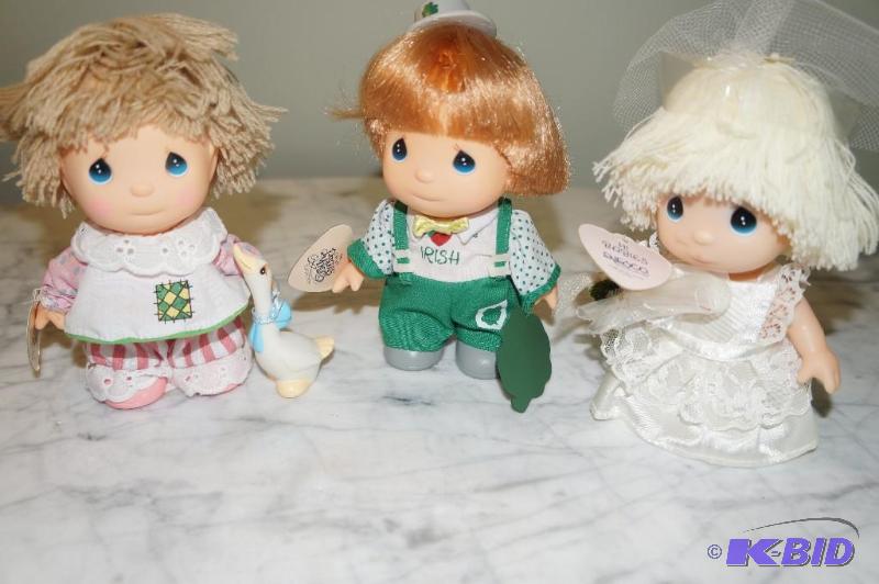 lot 56 image: Set of 3 Hi Babies Precious Moments Dolls