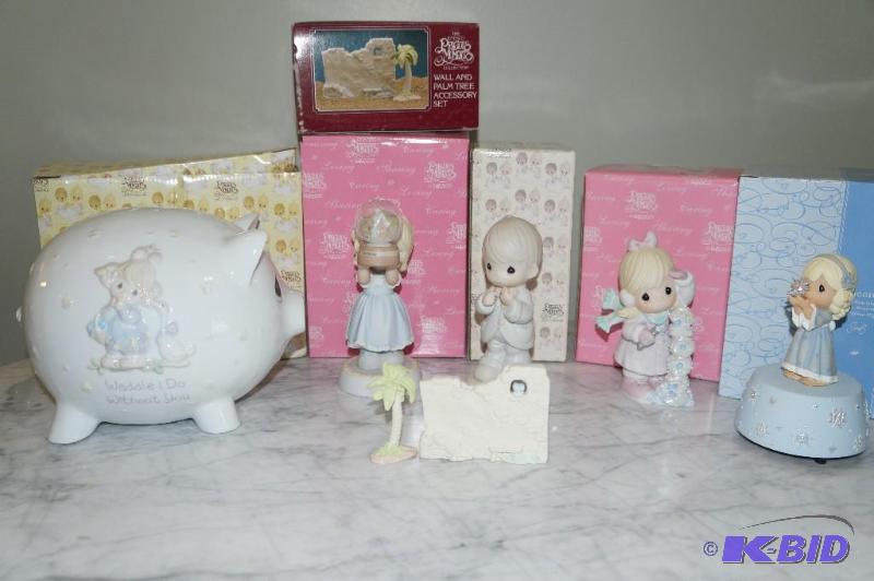 lot 63 image: Lot of 6 Precious Moments Figurines