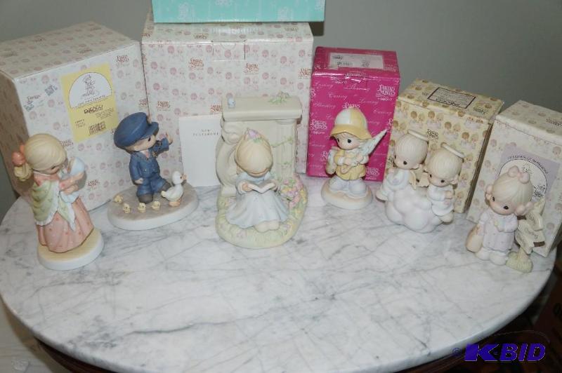 lot 64 image: Lot of 6 Precious Moments Figurines