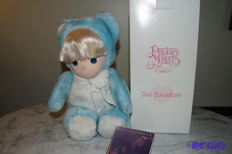lot 8 image: Blue Bear October 1990 Precious Moments Doll with Original Box
