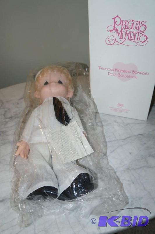 lot 9 image: The Lord is My Captain Sailor Sam 1986 Precious Moments Doll in UNOPENED PACKAGE w Original Box