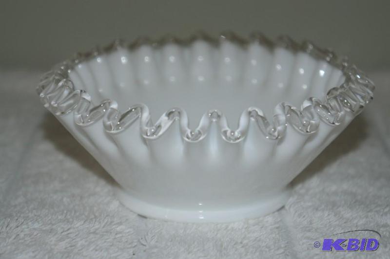 lot 117 image: Fenton Milk Glass Ruffled Edge Candy Dish