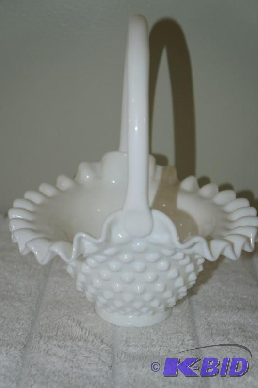 lot 120 image: Fenton Milk Glass Hobnail Ruffled Edge Basket