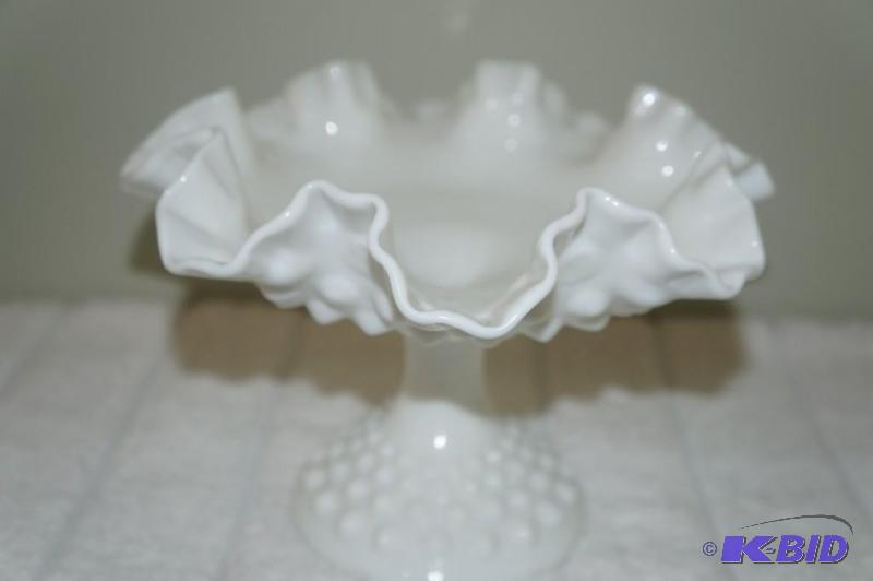lot 127 image: Fenton Milk Glass Hobnail Pedestal Candy Dish