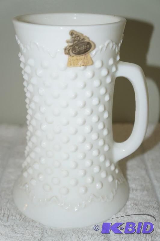 lot 129 image: Fenton Milk Glass Hobnail Beer Stein